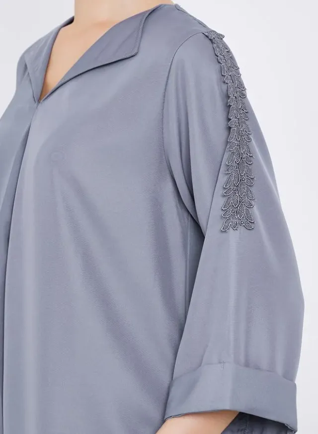Grey Front Pleat Lace Detail Jalabiya – image 4