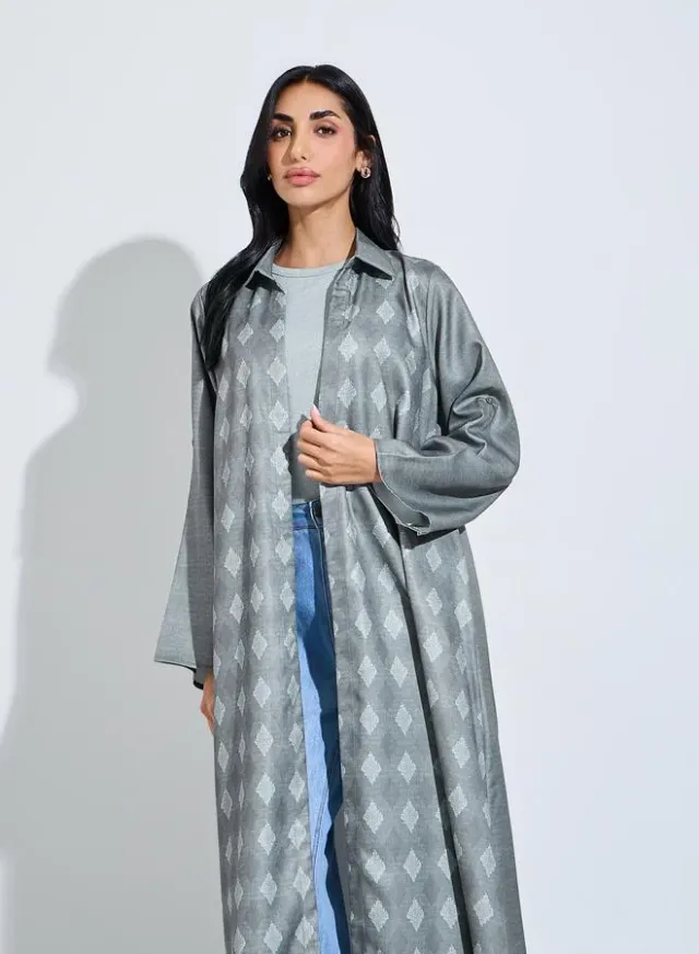 Grey Printed Front Open Abaya with Roll-Up Sleeve – image 2