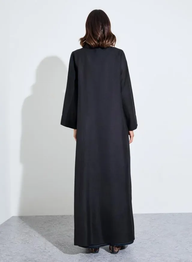 Linen Abaya with wide sleeve cuff – image 3