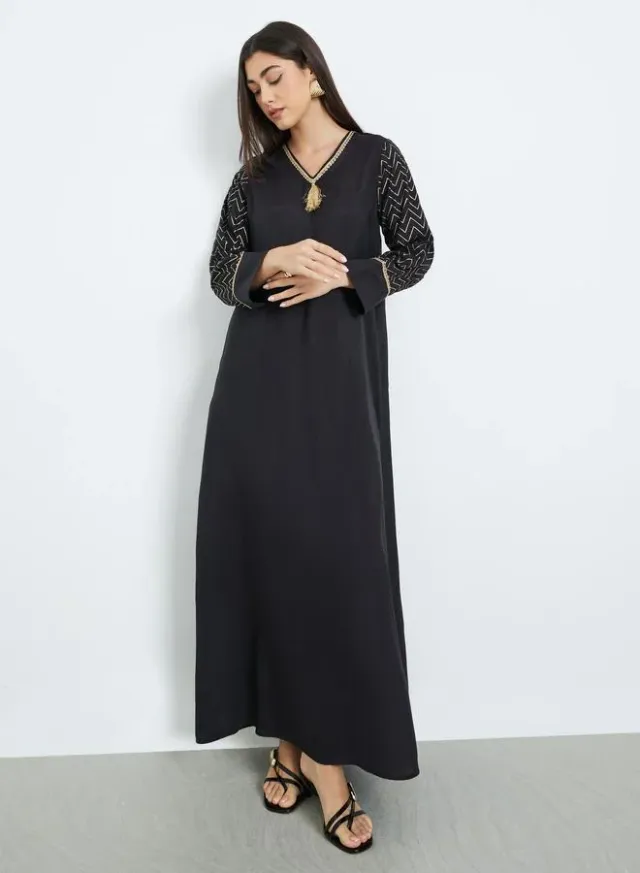 Black Foil Print V-Neck A-Line Jalabiya