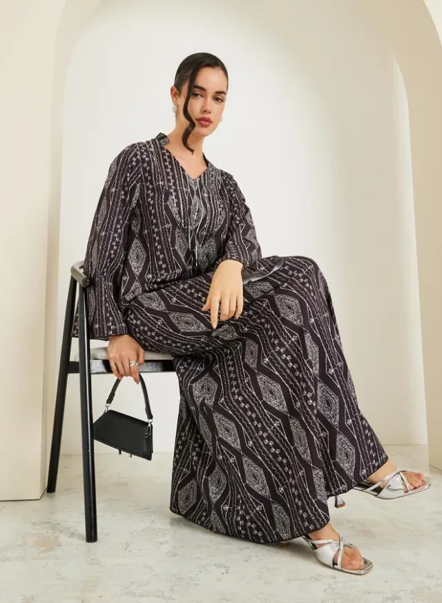 Women All-Over Print A-Line Jalabiya – image 3