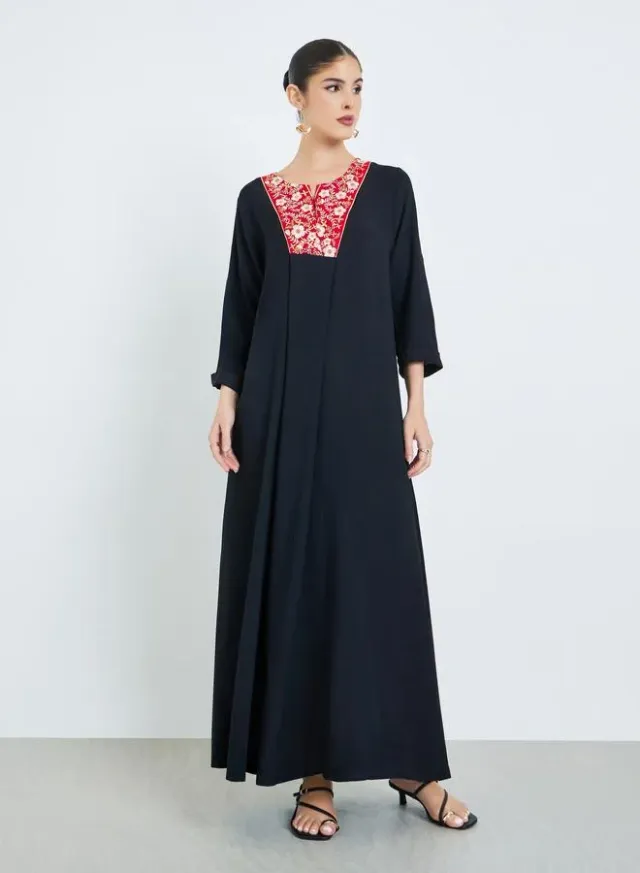 Black Embroidered Panel Jalabiya – image 2