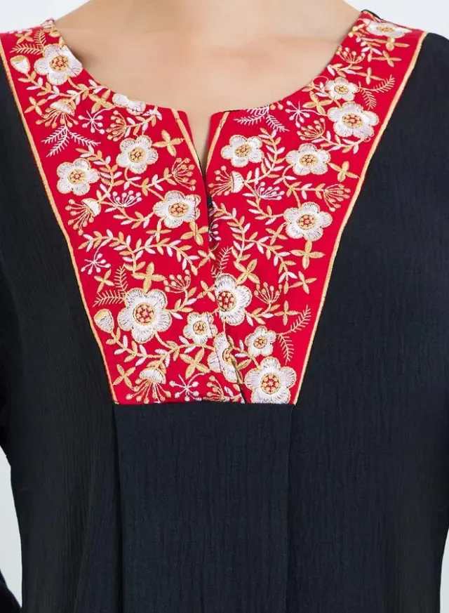 Black Embroidered Panel Jalabiya – image 4
