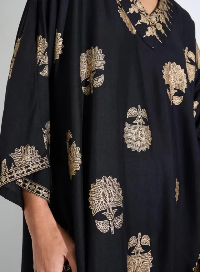 Black Foil Print Kimono Sleeves Jalabiya – image 4