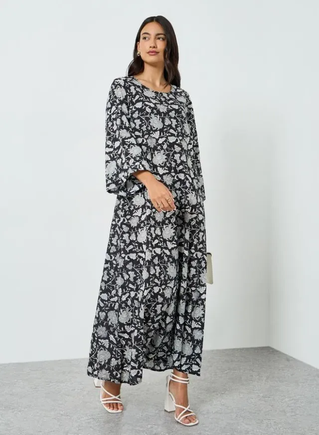 Black Floral Print A-Line Jalabiya – image 4