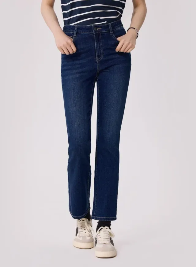 Women's Ultra-Stretch Flare Jeans