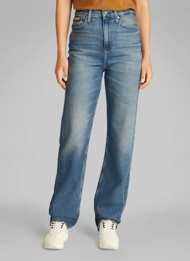 Casual High Rise Straight Fit Jeans