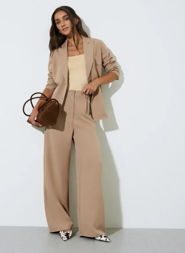 Khaki Solid Blazer and Wide-Leg Trousers Co-ord Set – image 3