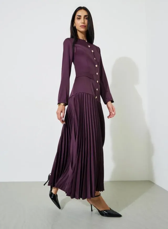 Purple Solid Pleated Button Detail A-Line Maxi Dress