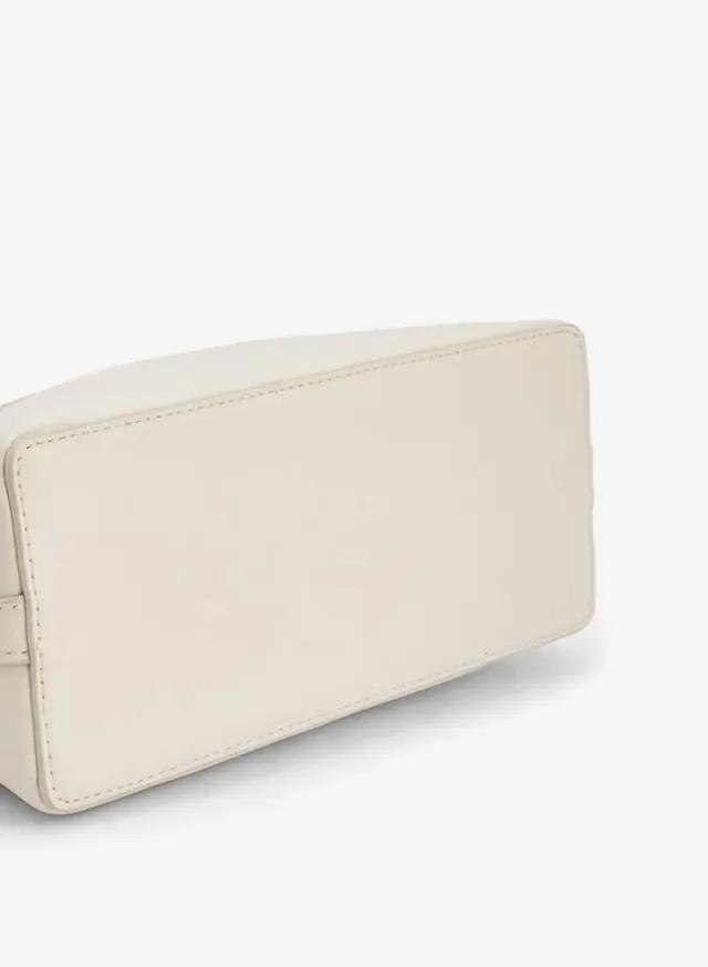 Flora Bella Textured Crossbody Bag with Detachable Shoulder Strap – image 6