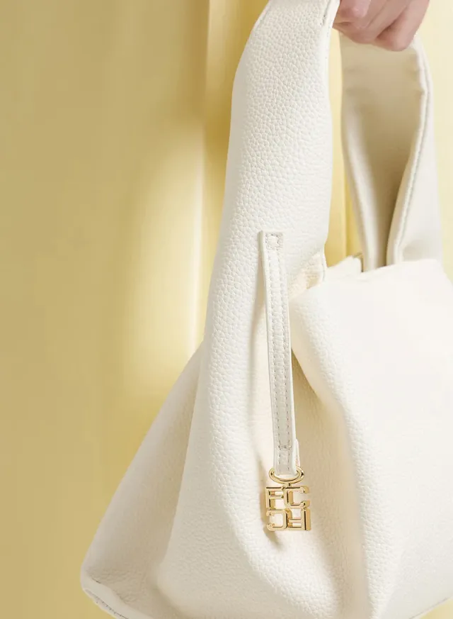 Women White Adele Bucket Bag – صورة 2