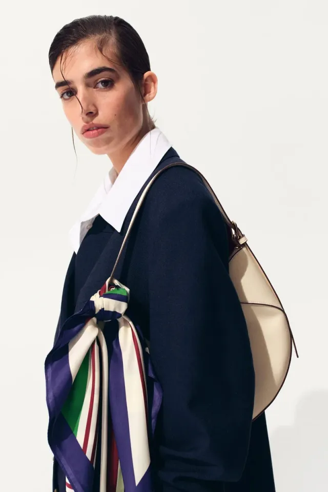Oversized double-breasted blazer – image 3