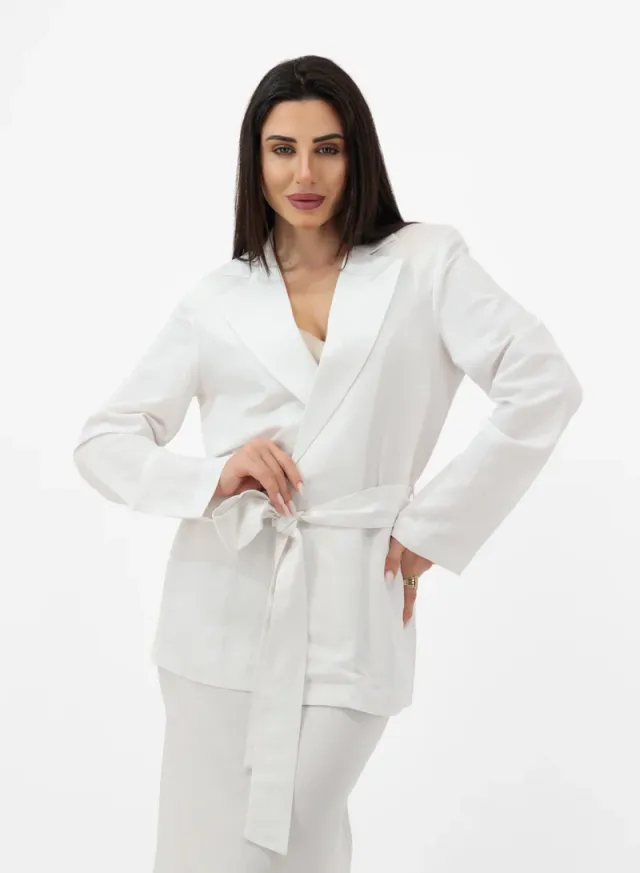 BLAZER WITH BELT – image 3