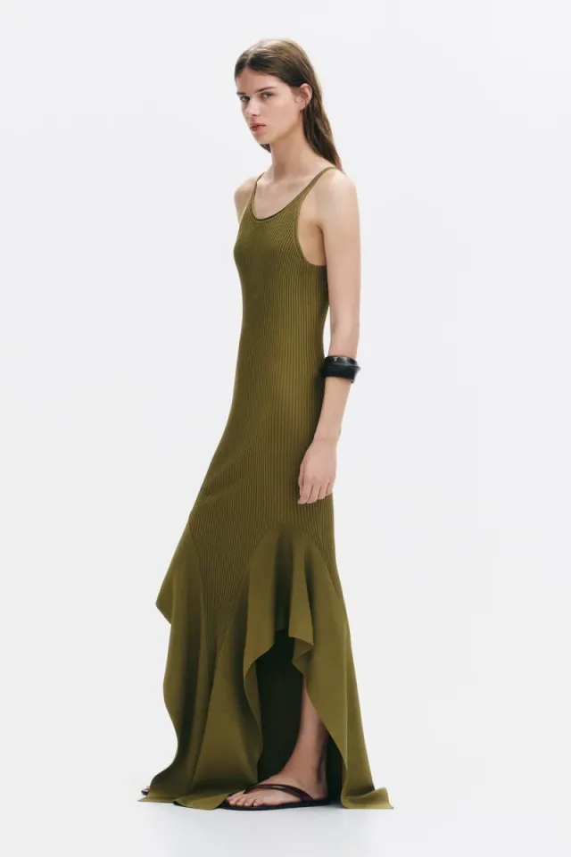 فستان محبوك بحواف مكشكشة – صورة 3