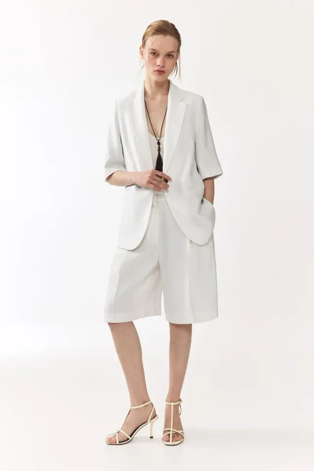 Short-sleeved blazer – image 2