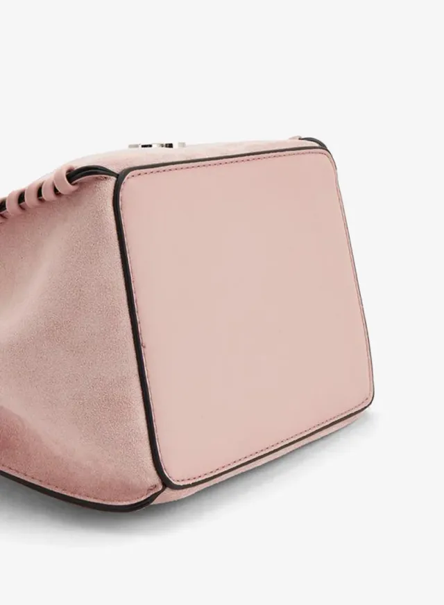 Suede Bucket Bag With Detachable Strap – صورة 5