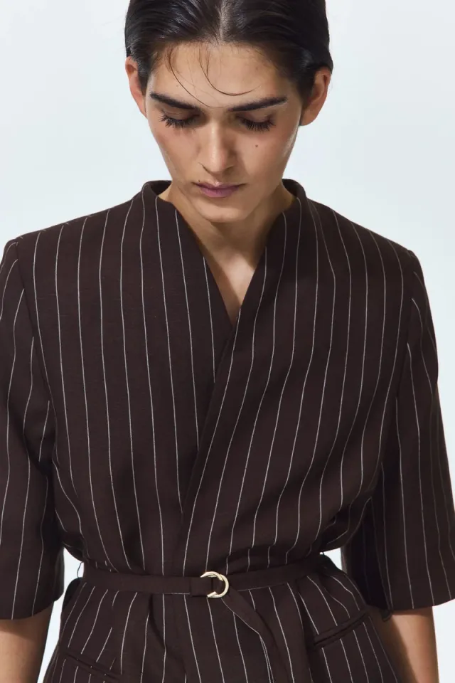 Short-sleeved linen-blend blazer – image 2