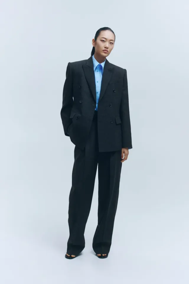 Double-breasted wool blazer – image 2