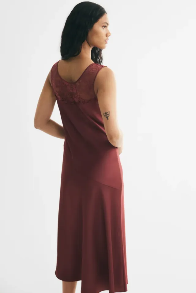 Lace-inset satin dress – image 4
