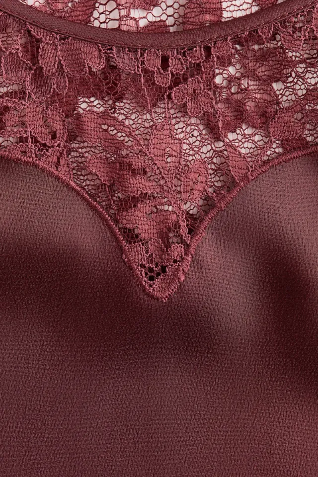 Lace-inset satin dress – image 6