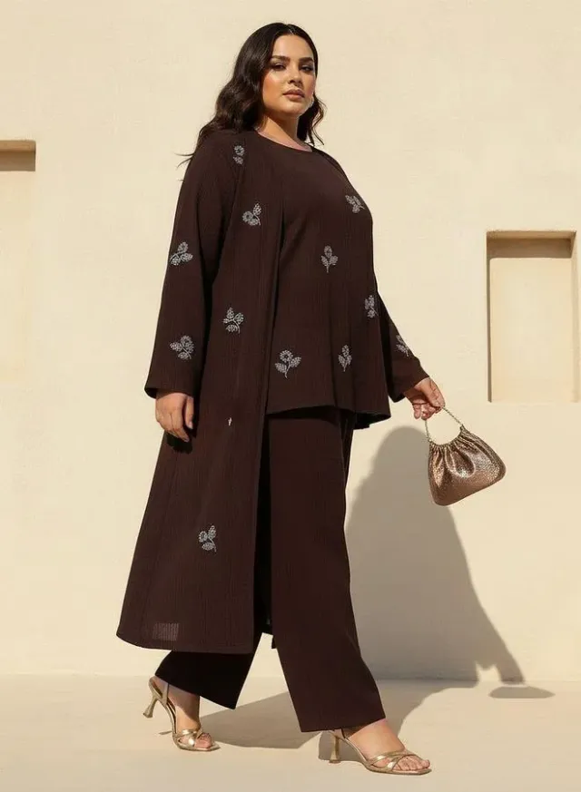 Ulla Popken Relaxed Fit Linen Blend Longline Shrug with Embellishments – صورة 3