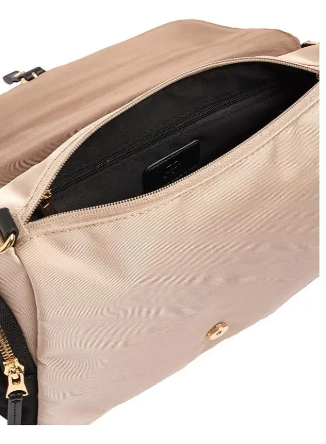 Crossbody Bag With Colour Block Nylon – image 4