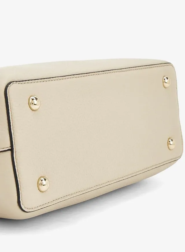 Textured Tote Bag With Detachable Strap – صورة 6