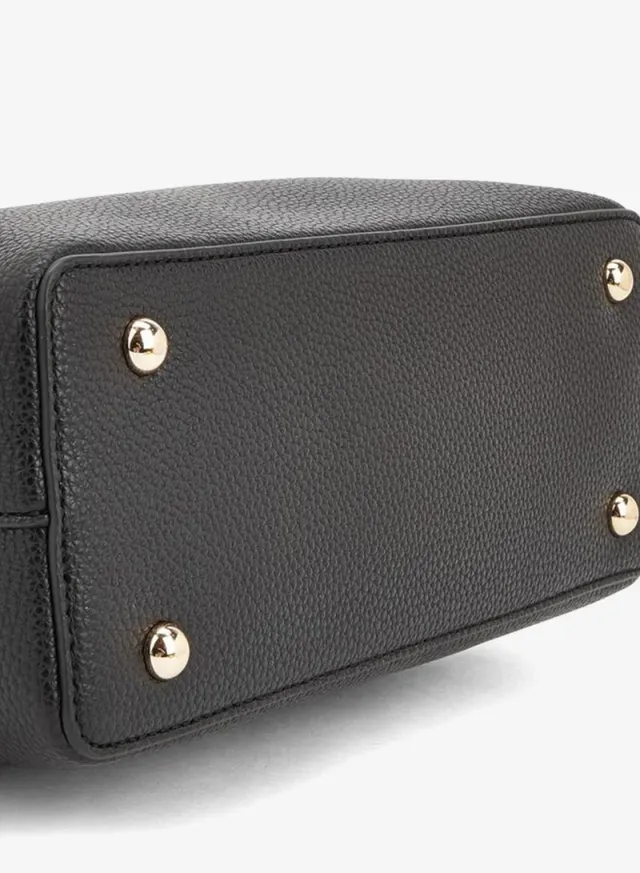 Textured Tote Bag With Detachable Strap – صورة 6