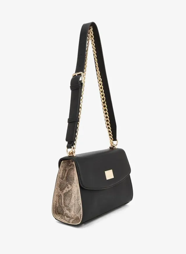 Textured Crossbody Bag With Chain Strap – صورة 3