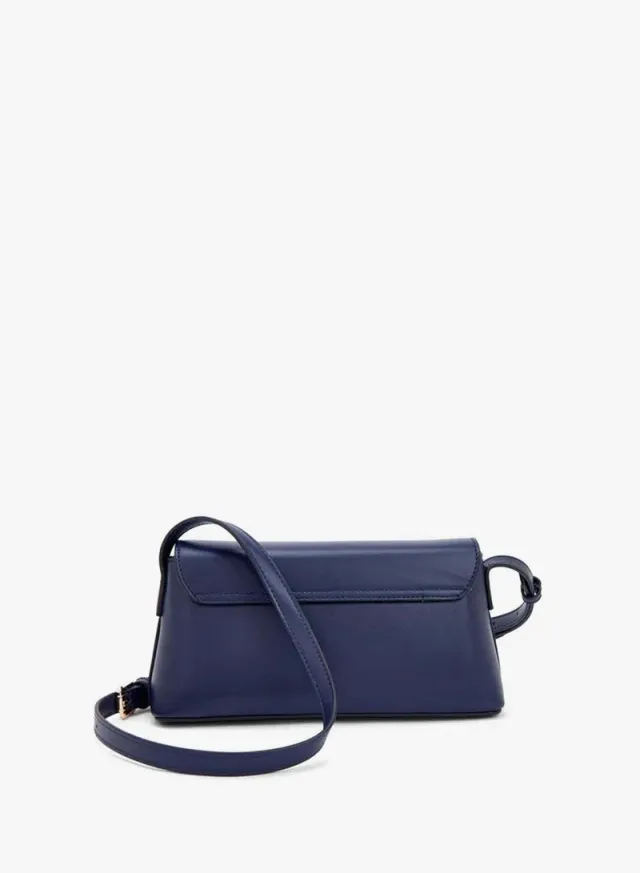 Solid Crossbody Bag With Magnetic Clasp Closure – صورة 6