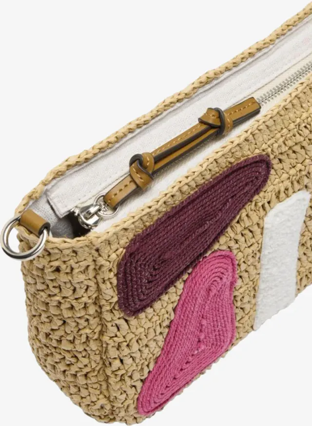 Crossbody Bag With Straw Effect And Multicolor Applications – image 2