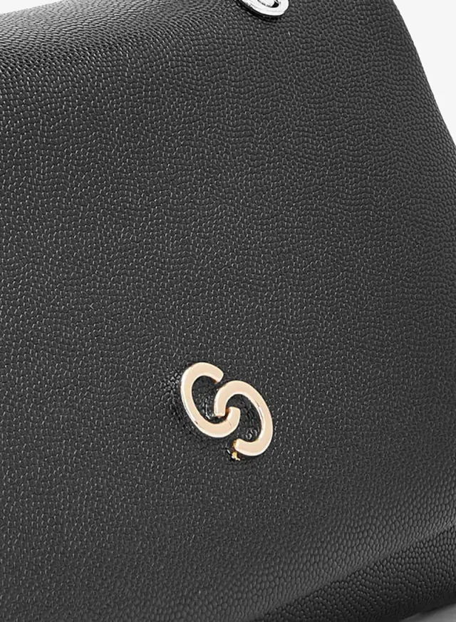 Chain Accent Crossbody Bag With Detachable Strap – صورة 4