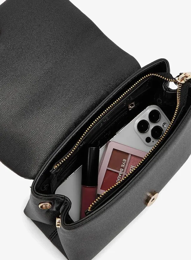 Chain Accent Crossbody Bag With Detachable Strap – صورة 7