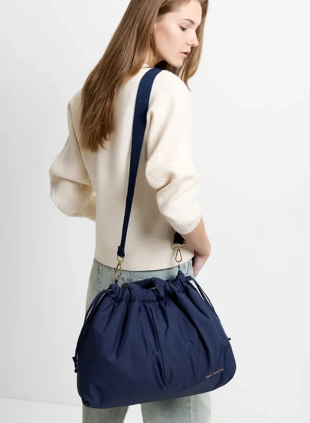 Women Navy Wren Tote Bag – صورة 3