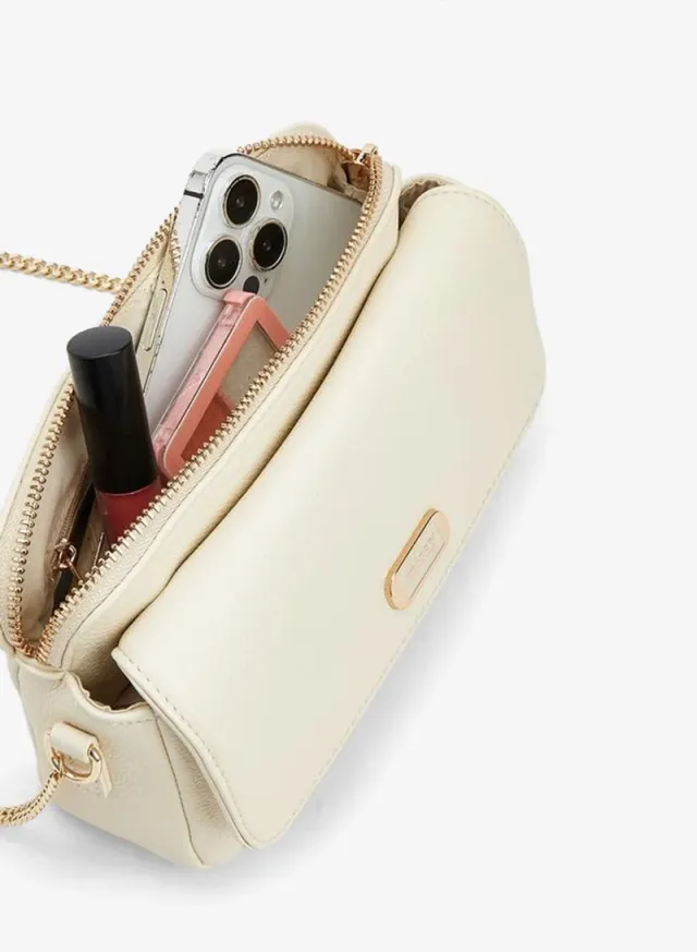 Textured Crossbody Bag With Chain Strap – صورة 7