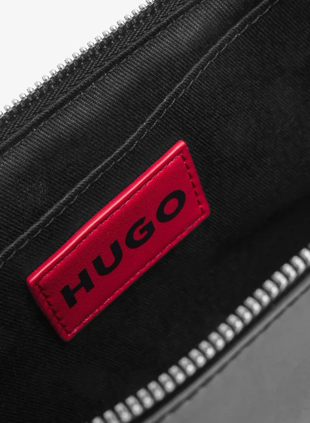 Crossbody bag with logo lettering – صورة 3