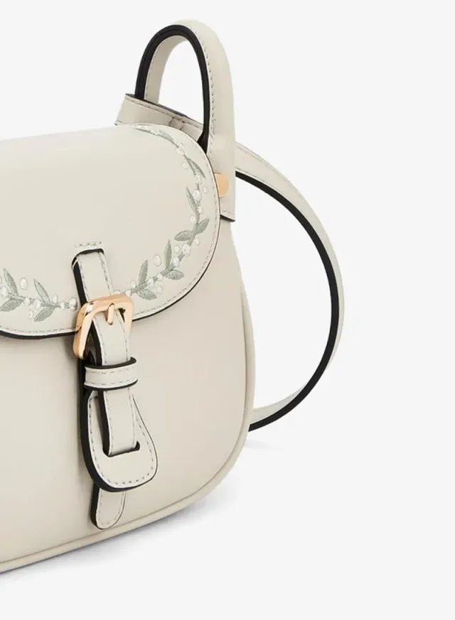 Embroidered Flap Crossbody Bag With Button Closure – صورة 4