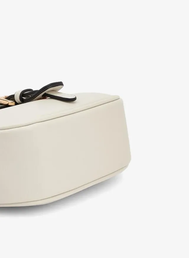 Embroidered Flap Crossbody Bag With Button Closure – صورة 6