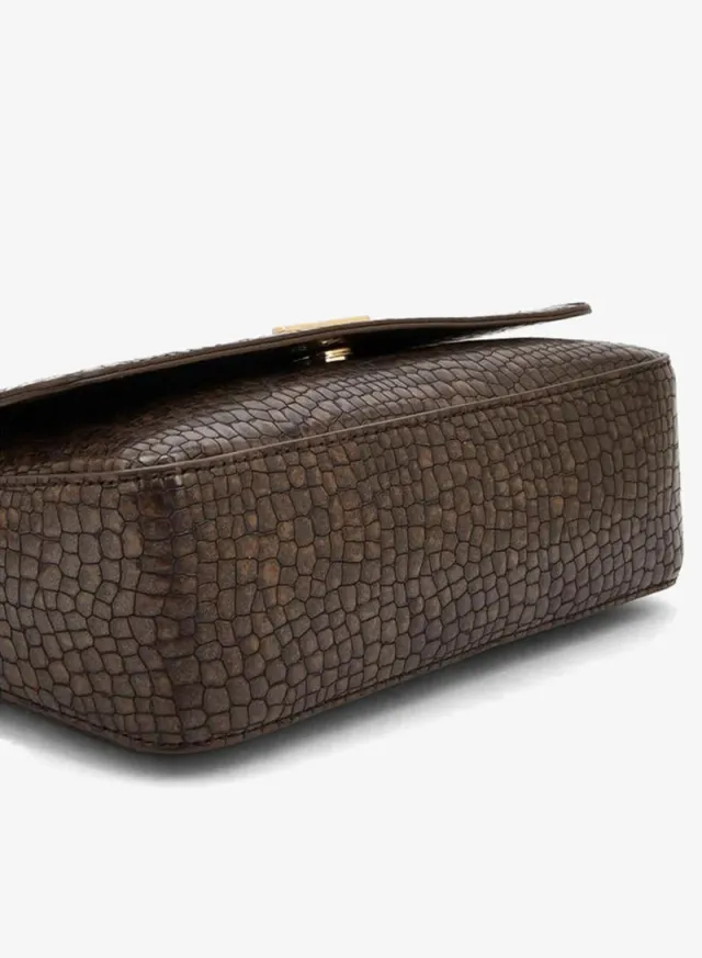 Textured Crossbody Bag With Chain Strap – صورة 6