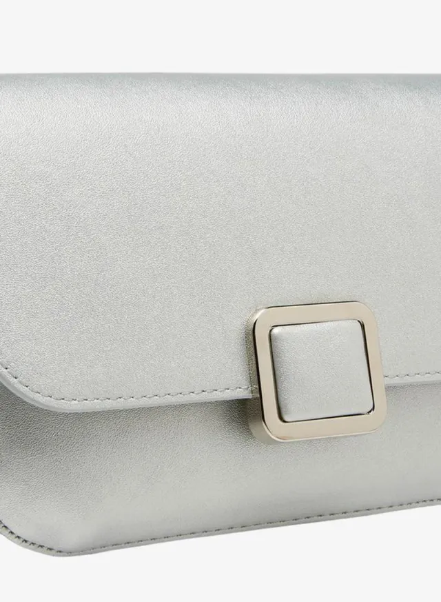 Textured Crossbody Bag With Detachable Chain Strap – image 4