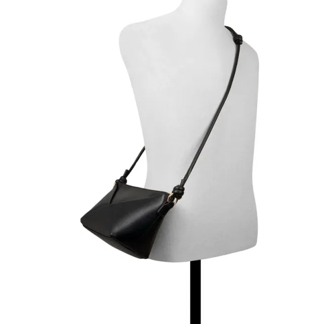 CHLO Textured Crossbody Bag – صورة 4