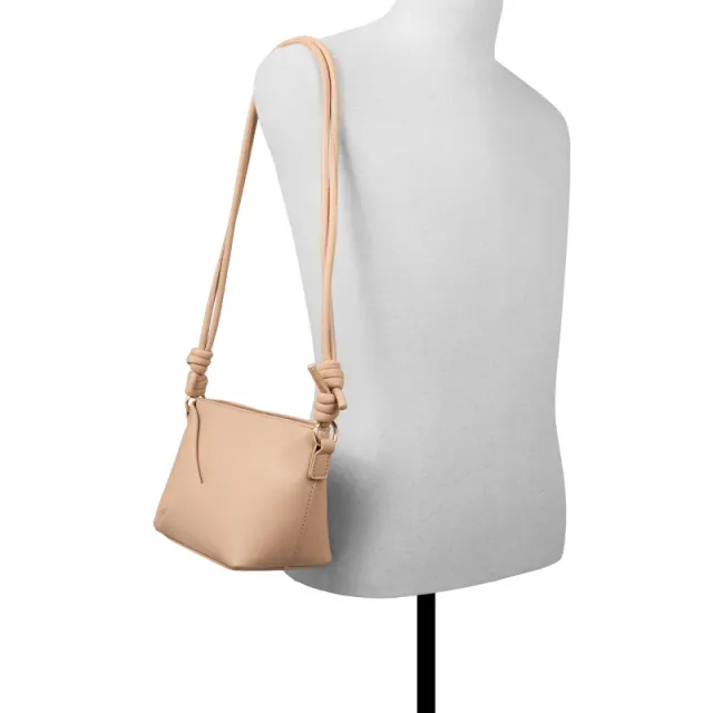 CHLO Textured Crossbody Bag – صورة 4