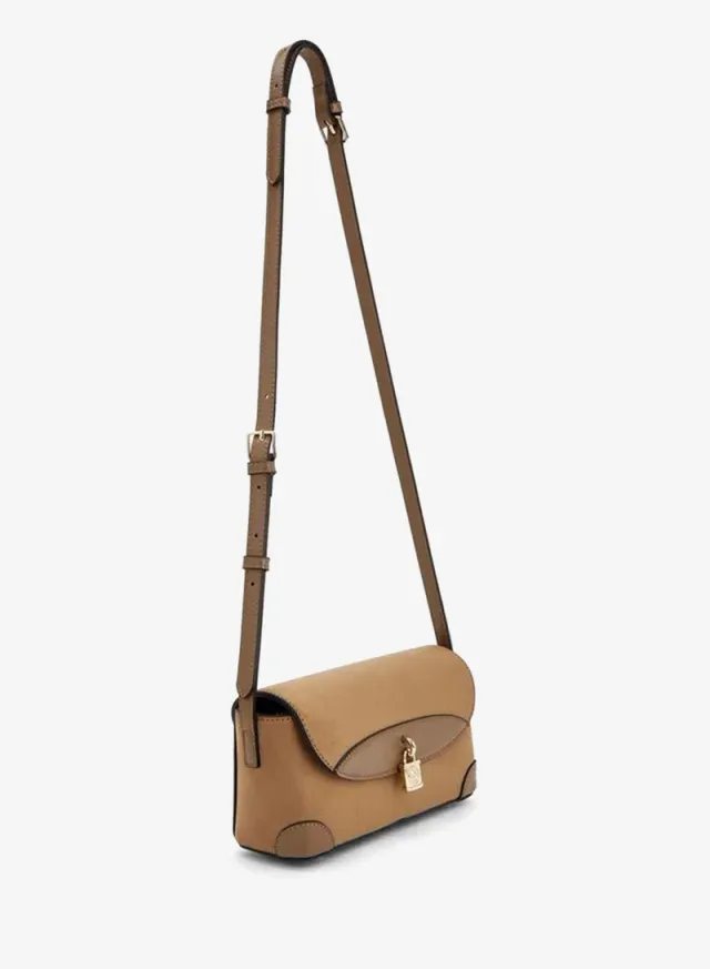 Solid Crossbody Bag With Magnetic Clasp Closure – صورة 2