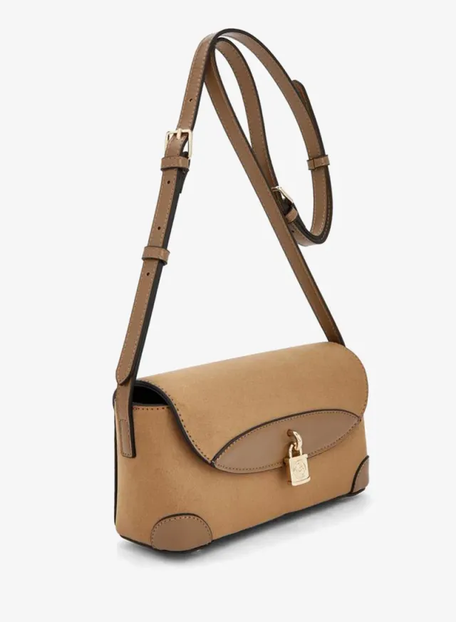 Solid Crossbody Bag With Magnetic Clasp Closure – صورة 5