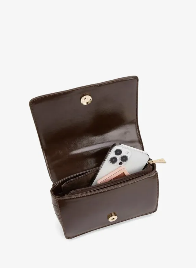 Textured Crossbody Bag With Chain Strap – صورة 7