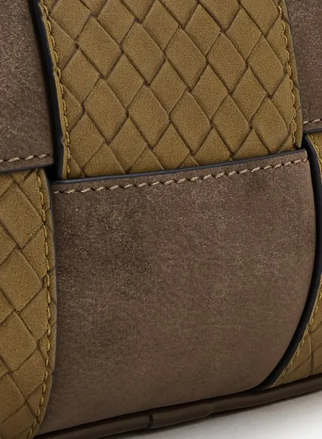 Panelled Crossbody Bag With Zip Closure – image 4