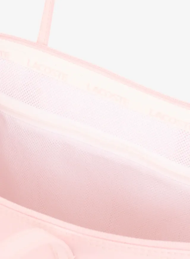 The iconic L1212 style in a large shopping bag – image 5