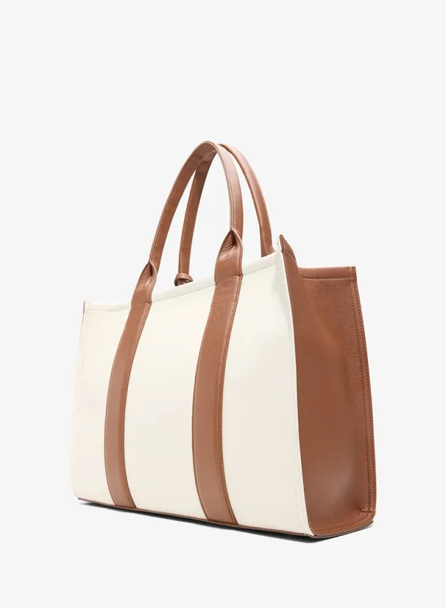 Qoaa Ladies Black Tote Bag – صورة 3