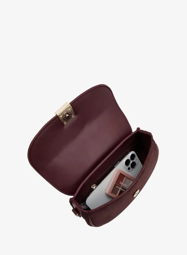 Textured Crossbody Bag With Chain Strap – image 7