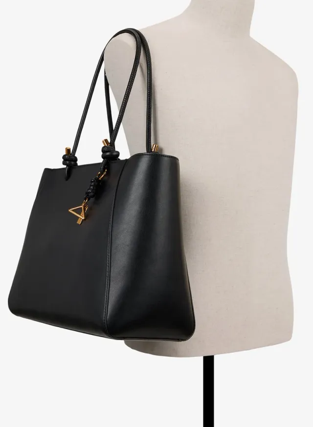 Lilytote Tote Bag – image 2